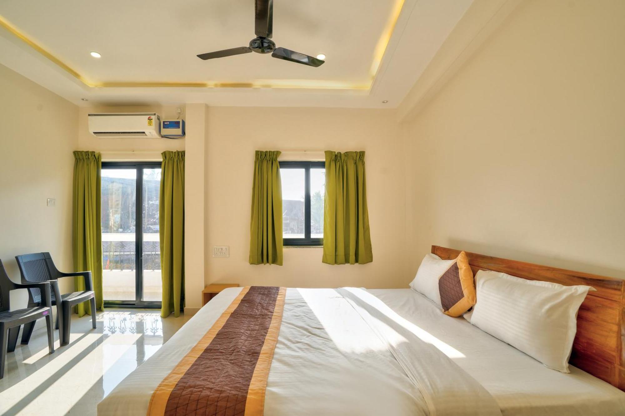 Baga Beach Walk Exterior foto